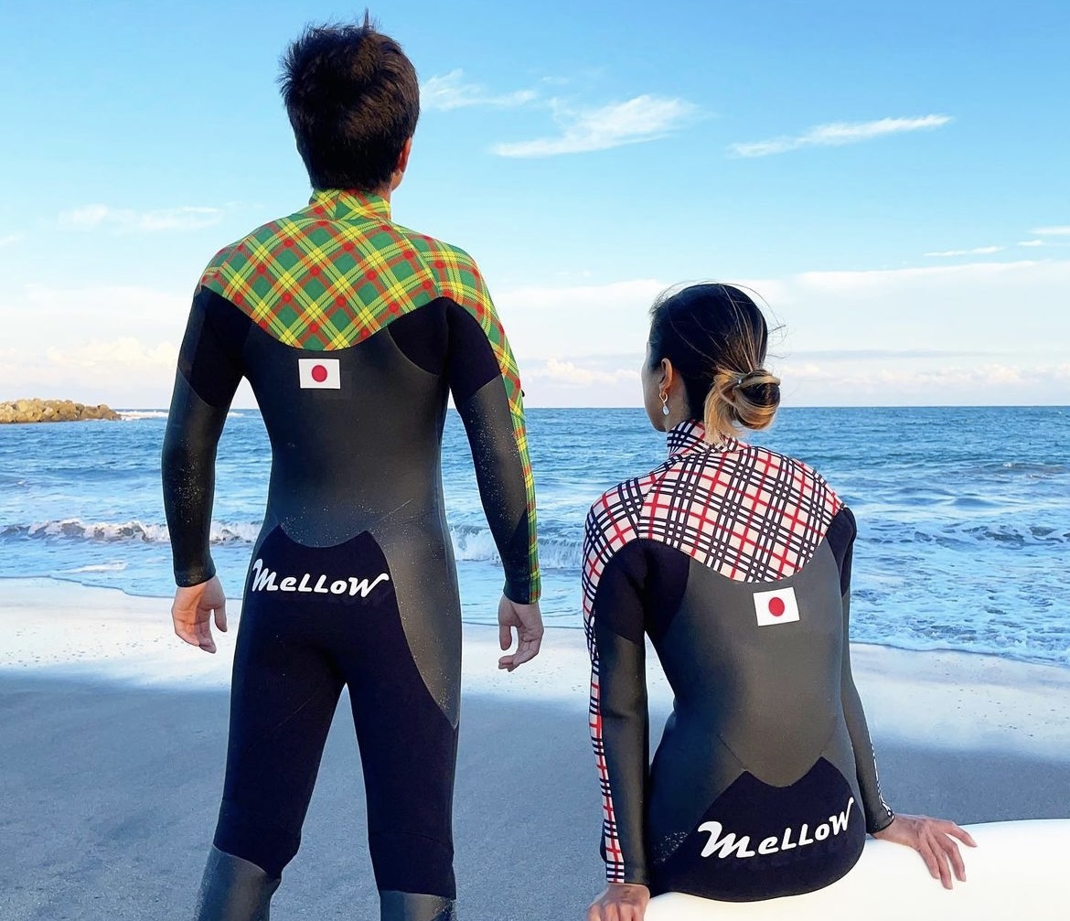 定番特価MELLOW　メロー　冬用　サーフィン　ウェットスーツ　5×3　女性用 サーフィン・ボディボード
