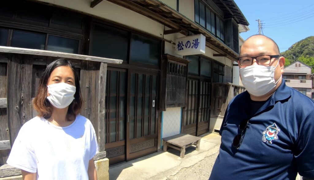 千葉県最古の銭湯 松の湯さん
波乗り夫婦あさみ